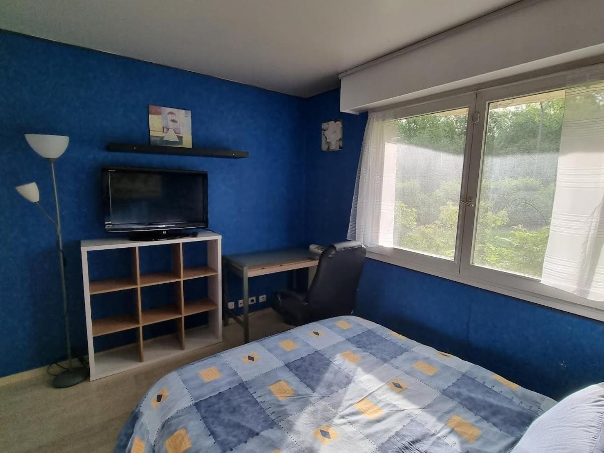 Chambre Avec Sdb Et Toilettes Privatives Rosny-sous-Bois Eksteriør bilde
